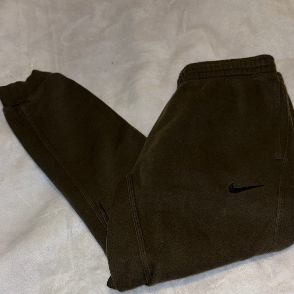 Nike Men’s Dark Green Joggers